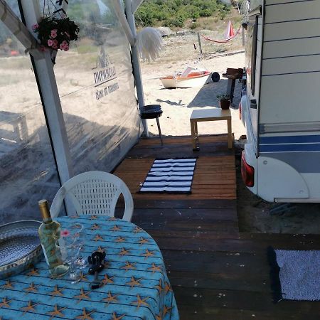 Sea Caravan/Camper On The Beach Kiten  Zewnętrze zdjęcie